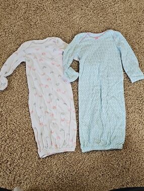 2-Pack Baby Sleep Gowns in White Rainbow & Light Blue